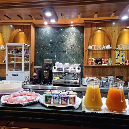 Hotel Jardin De Аранхес Екстериор снимка