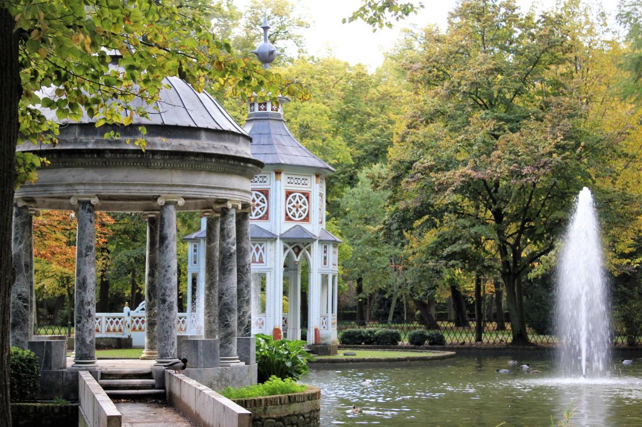 Hotel Jardin De Аранхес Екстериор снимка