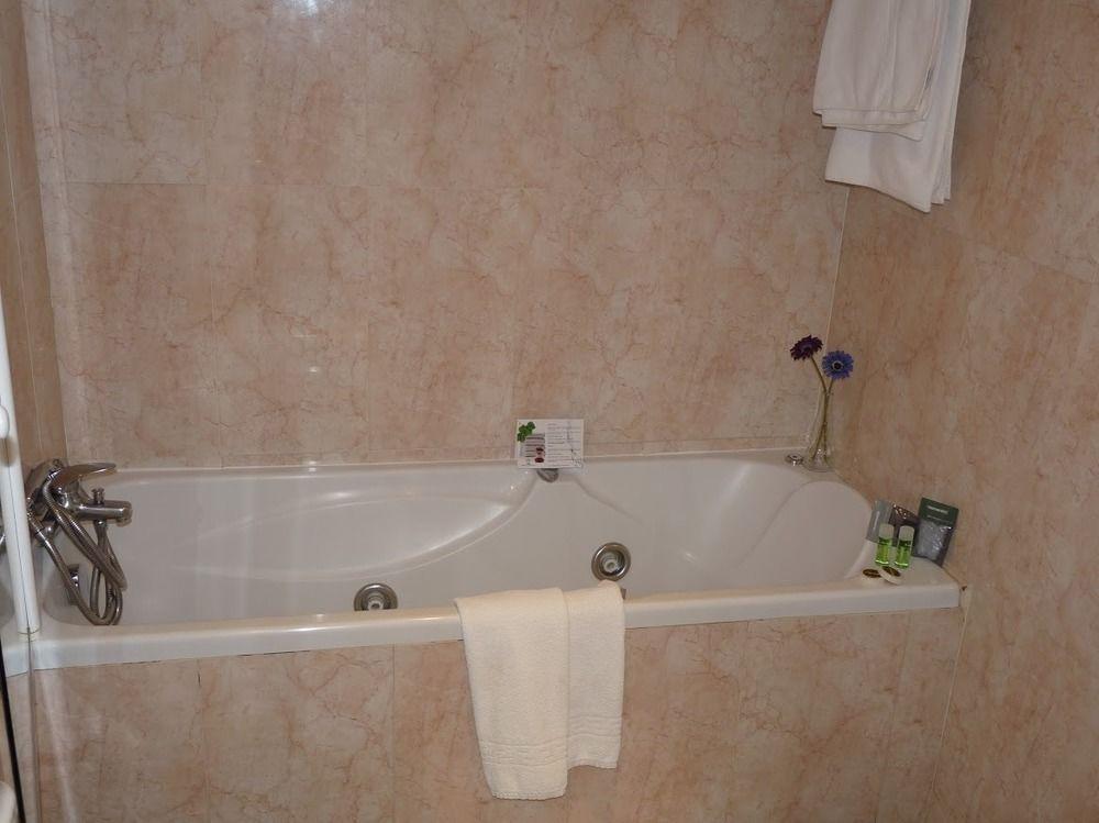 Hotel Jardin De Аранхес Екстериор снимка