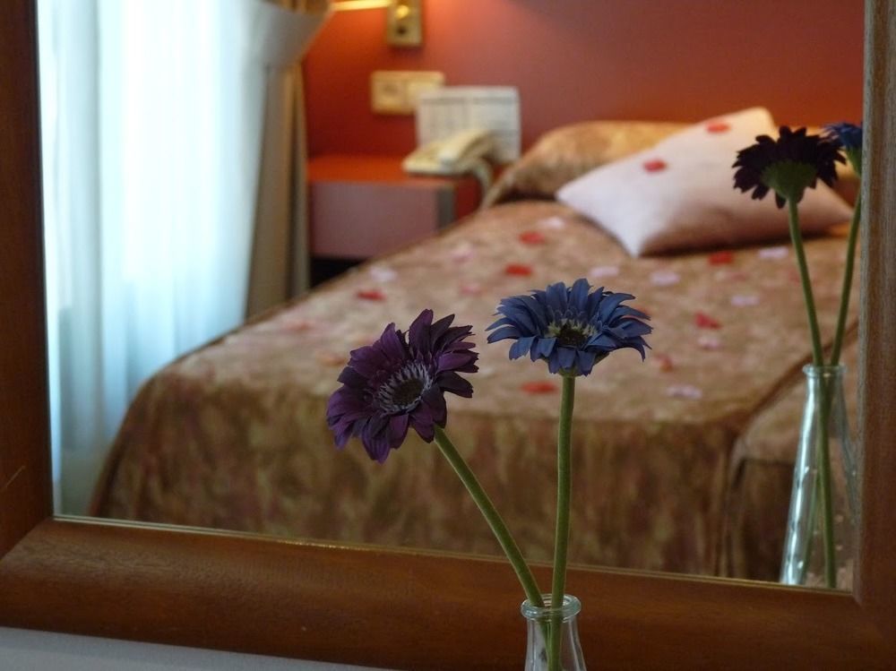 Hotel Jardin De Аранхес Екстериор снимка